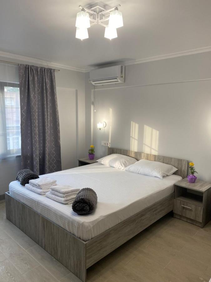 Гостевой Дом Атакар Hotell Gagra Exteriör bild
