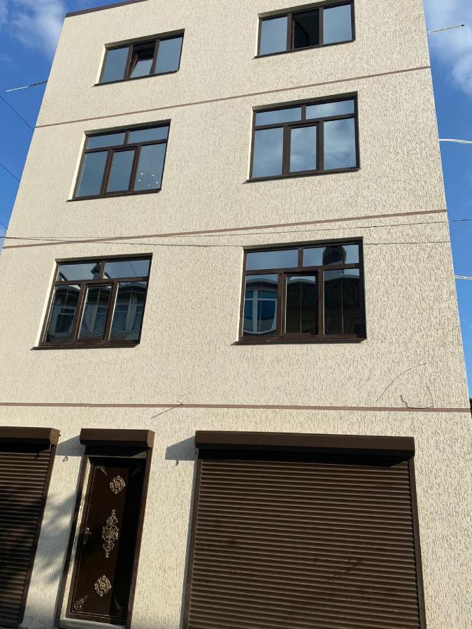 Гостевой Дом Атакар Hotell Gagra Exteriör bild