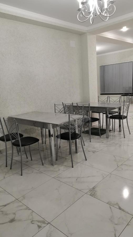 Гостевой Дом Атакар Hotell Gagra Exteriör bild