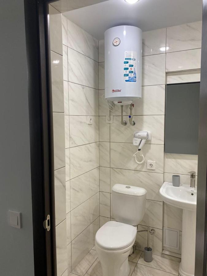 Гостевой Дом Атакар Hotell Gagra Exteriör bild